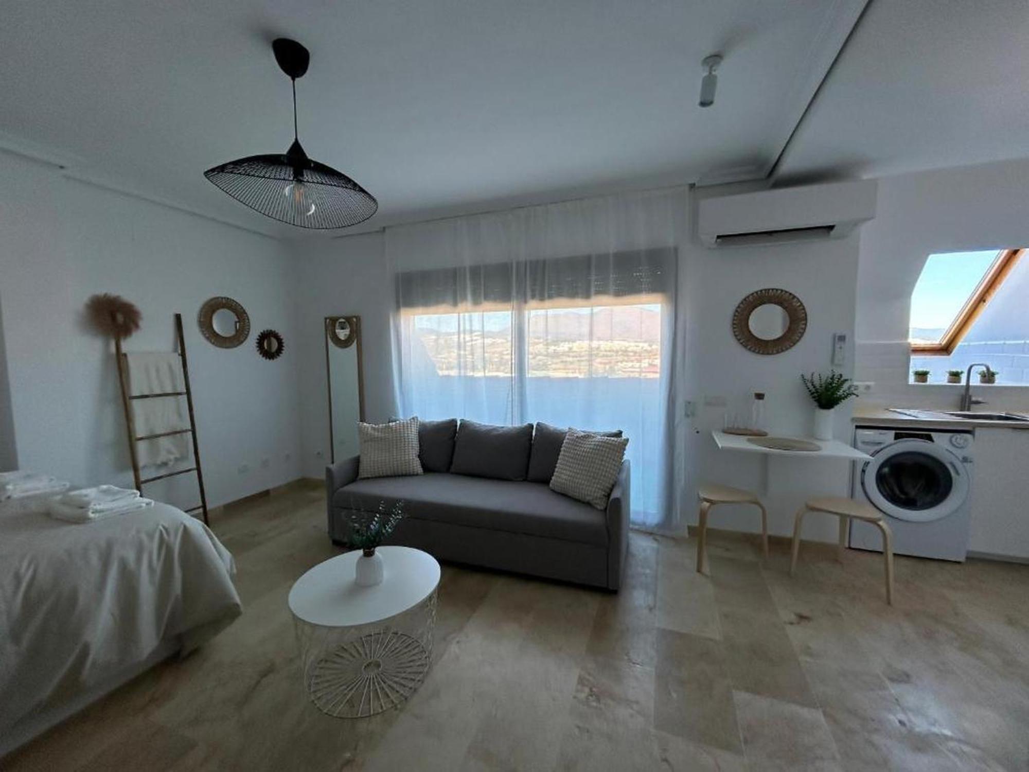 Estudio San Luis De Sabinillas Exteriér fotografie