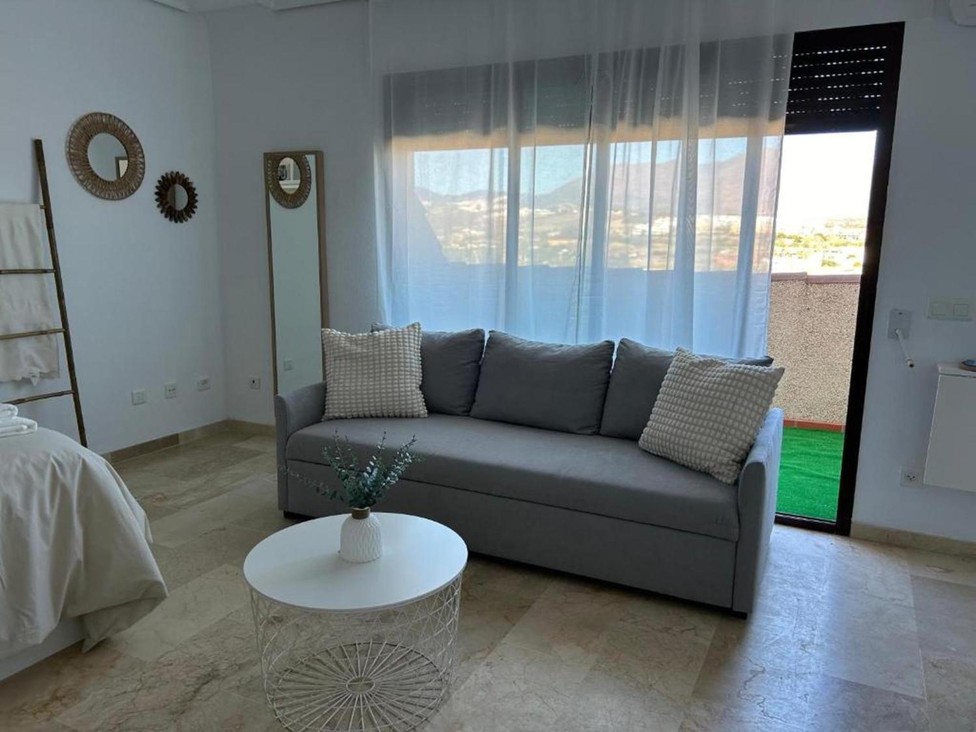 Estudio San Luis De Sabinillas Exteriér fotografie